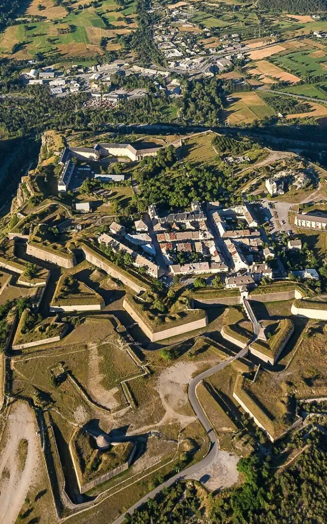 Mont-Dauphin, fortifications Vauban