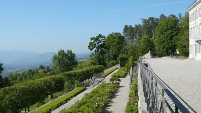 domaine-de-charance-gap-raynaud-1080x480px-1.jpg