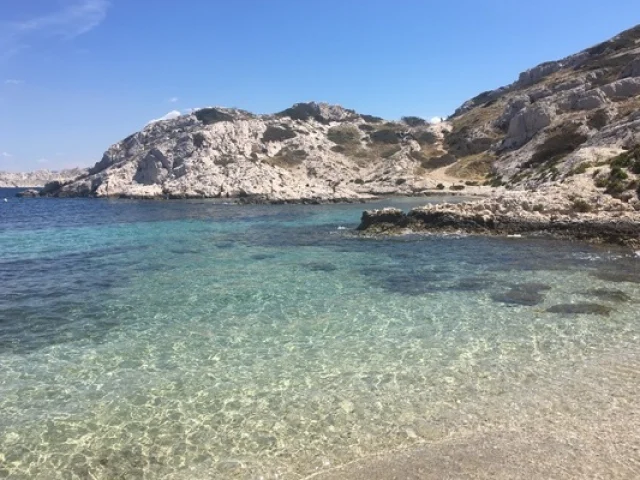 Les roches calcaires du Frioul