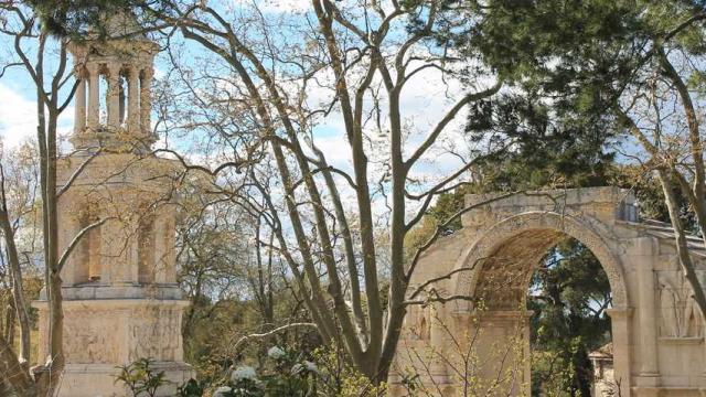 Glanum Alpilles Credit C Chillio 1080x480 2