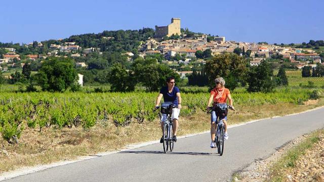 itineraire-velo-viarhona-chateauneufdupape-ahocquel-1.jpg