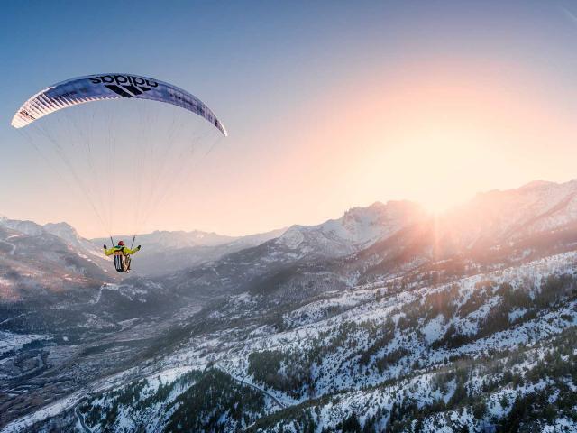 jeanbaptistechandelier-volenparapente-paysagesalpes-1.jpg