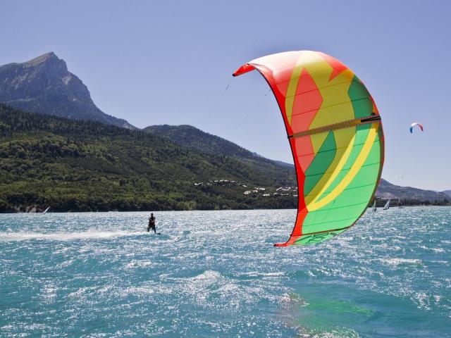 Kitesurf Serre Poncon Alpes Tdurand