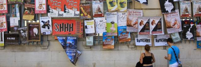 Mur D Affiches Festival Hocquel Alain Vaucluse Provence