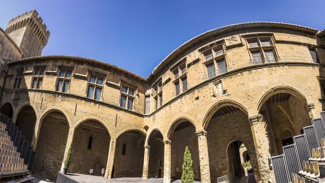 musee-lemperi-salon-de-provence-as119084045-2.jpg