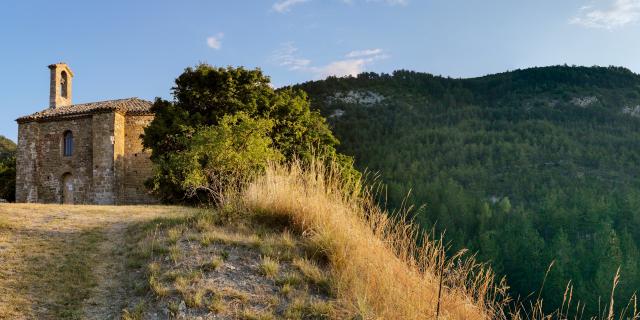 L'église de Saint-Cyrice, Étoile-Saint-Cyrice, La vallée du Céans, Baronnies Provençales, Hautes-Alpes, Provence-Alpes-Côte d'Azur, France