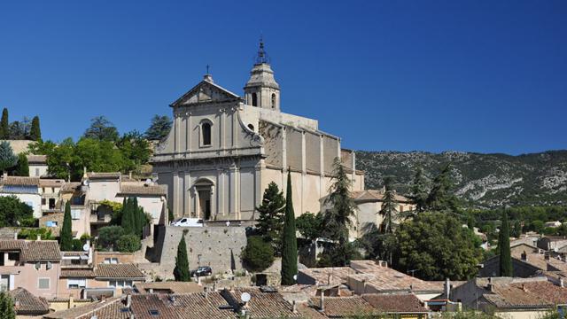 provence-ventoux-bedoin-anastasia-f118830091-1.jpg