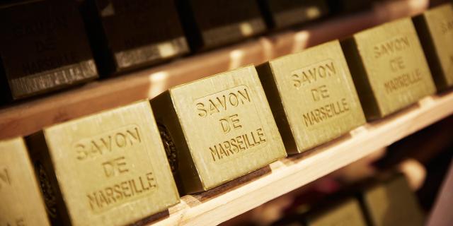 savon-marseille-provence-lafont-1.jpg