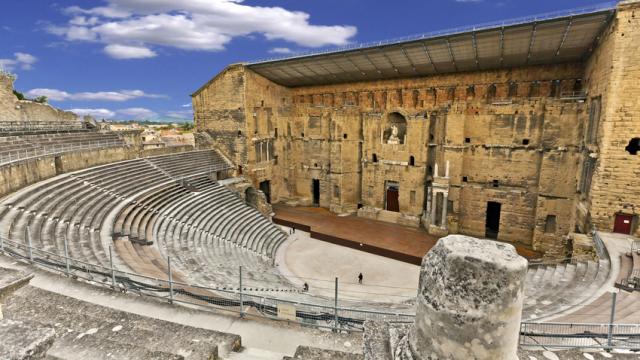 theatre-orange-provence-fotolia.jpg