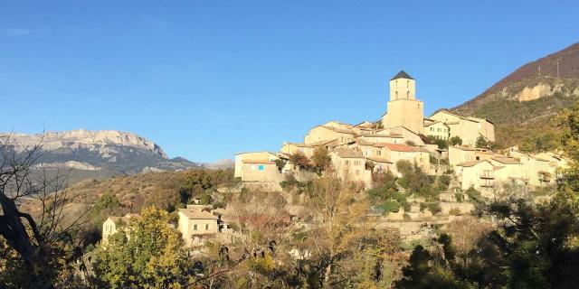 Village Thoard Office De Tourisme Provence Alpes Digne Les Bains 1 1