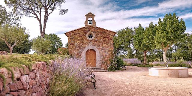 vin-chateau-fontainebleau-oemran-1.jpg