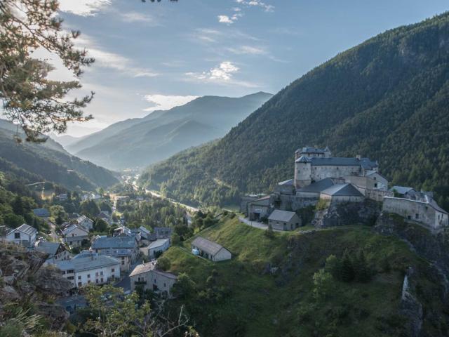 Alpes Chateau Queyras Credit Manu Molle Dsc6048