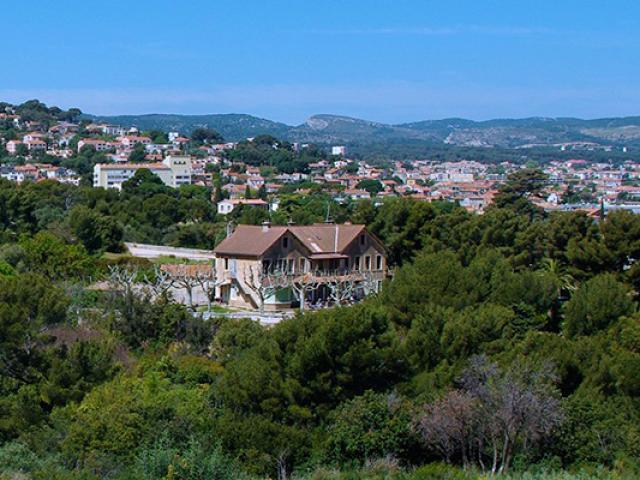 Atelier Bleu Parc Mugel La Ciotat Btriffaux