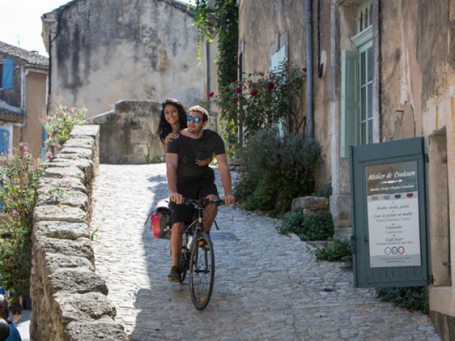 balade-velo-luberon-seray.jpg