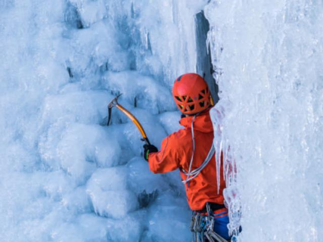 cascade-glace-alpes-rogiervanrijn2.jpg