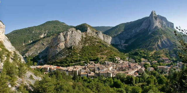 Espacesnaturels Village Orpierre Baronnies Paca Bbodin