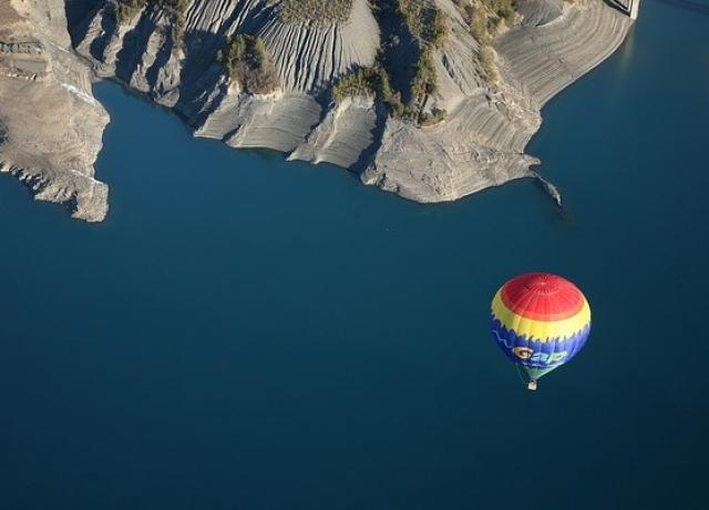 Montgolfière, Serre-Ponçon, février 2008