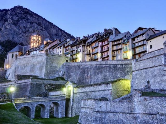 Fortifications Briancon Vauban Unesco Alpes Stern