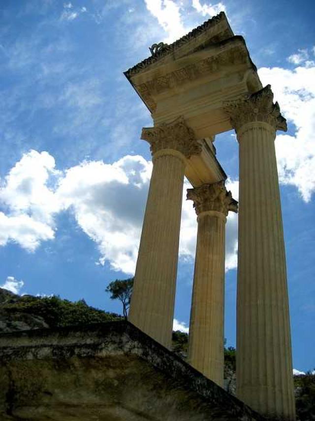 Glanum 1033751 640