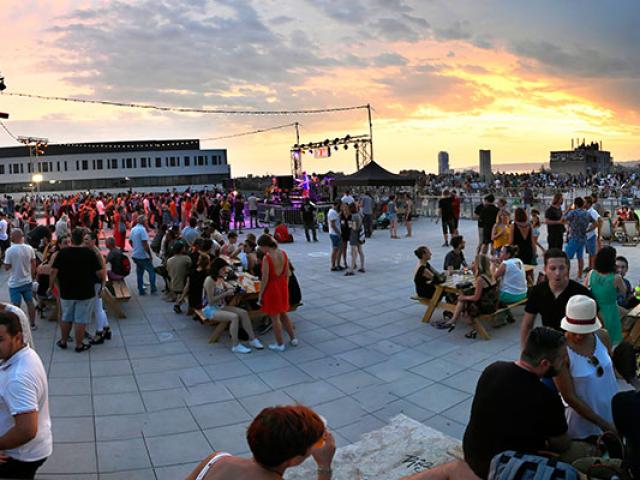 rooftop-friche-belledemai-jcabanel.jpg