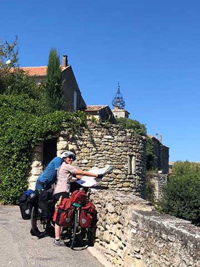 Itineraire Mediterrannee A Velo Luberon Village Velo Loisir Provence