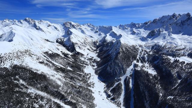 Le Parc naturel régional du Queyras dans les Hautes-Alpes, vue sur le Col Girardin