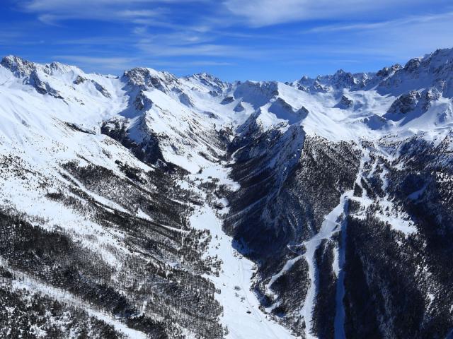 Le Parc naturel régional du Queyras dans les Hautes-Alpes, vue sur le Col Girardin