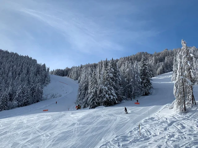 Station Pra Loup en hiver dans les Alpes du Sud