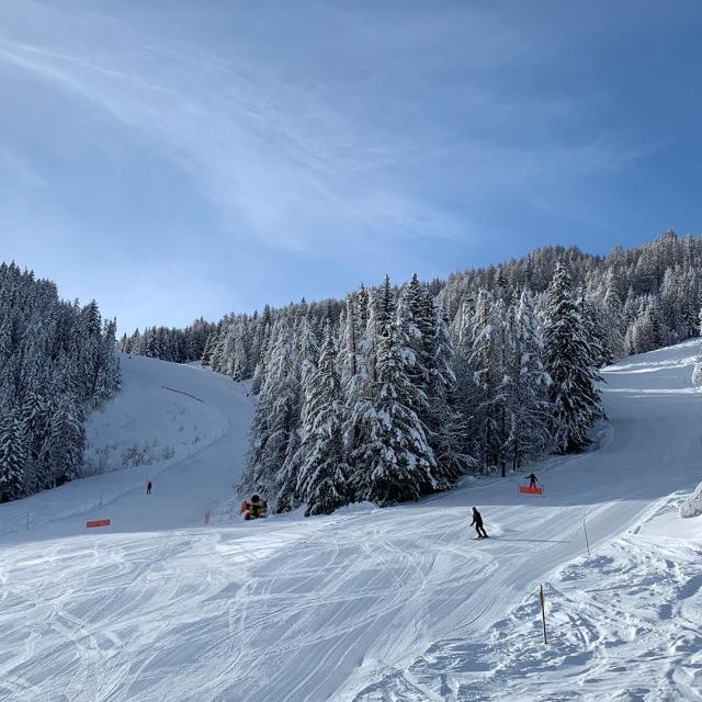 Station Pra Loup en hiver dans les Alpes du Sud