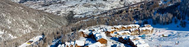 Station Les Orres en hiver vue du ciel