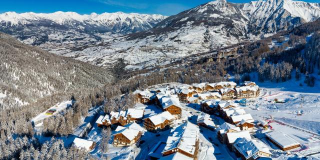 Station Les Orres en hiver vue du ciel