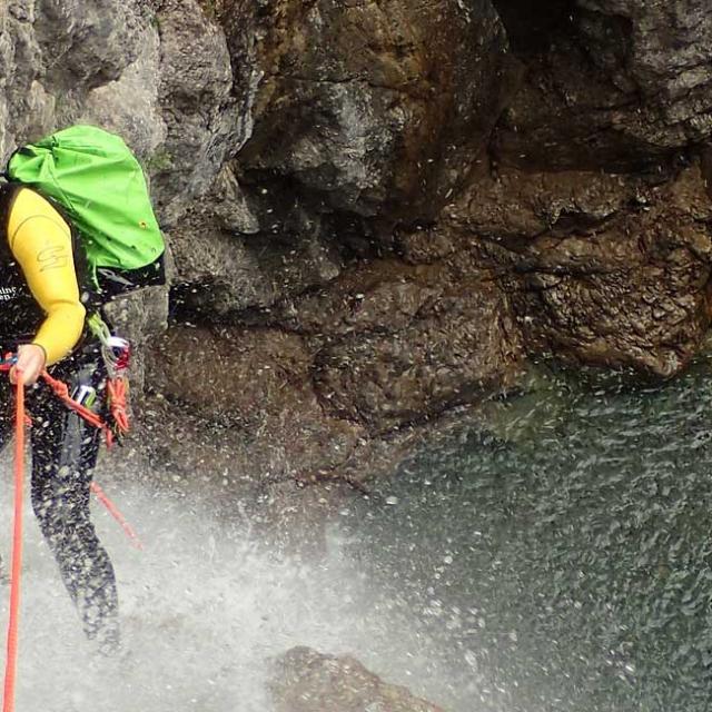 Canyoning 3910815 1920