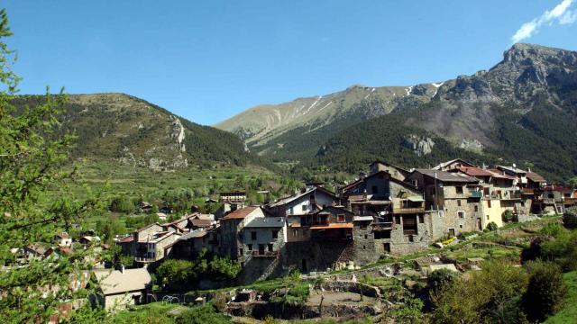 CRT, LES PORTES DU MERCANTOUR : LA PHOTOTHEQUE (2004-2005).
COMMUNE DE VALDEBLORE