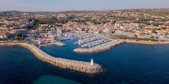 Port de Sausset Les pins