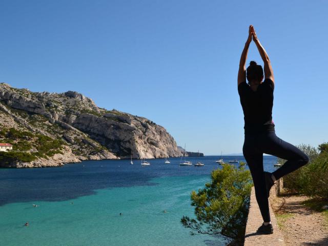 yoga-calanques-marseille-ereisetrip.jpg