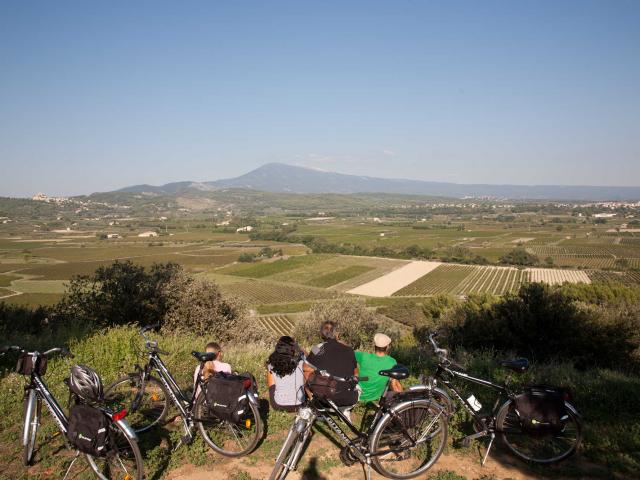 Plaine Du Comtat Ventoux Provence Pnrmv Christopheconstant