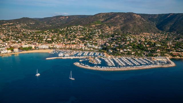 The Marina Of Lavandou, Labelled Blue Flag Of The Ports Of Europe © Valentin Pacaut The Explorers