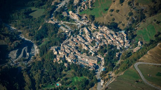 Village La Grave Alpes Vpacaut The Explorers