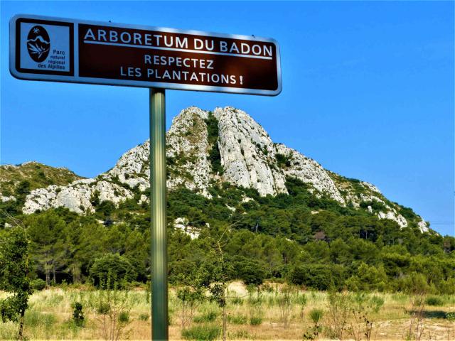 ecotourisme-alpilles-les-calans-eygalieres-RSerange