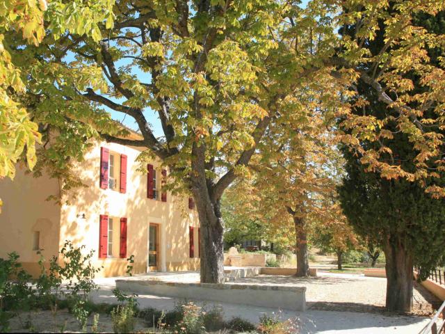 ecotourisme-luberon-la-thomassine-manosque-pnr.jpg