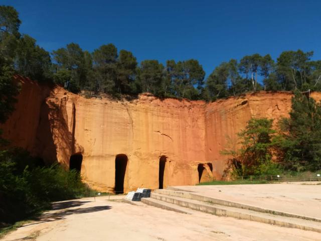 ecotourisme-luberon-mines-de-bruoux-cmarse.jpg