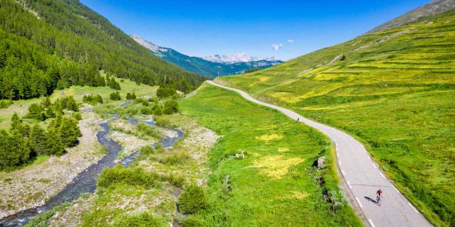 Cycliste Col Agnel Queyras Fabregue.r