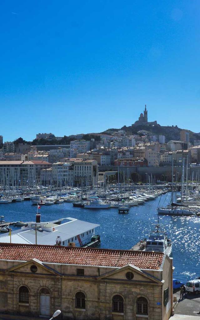 marseille-vue-vieux-port-notredamedelagarde-lecreusois.jpg