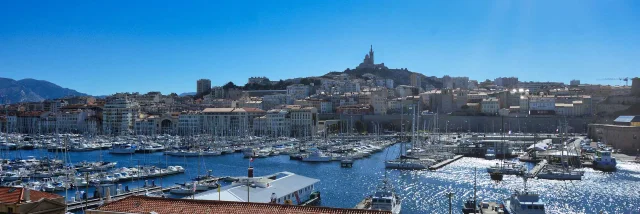 Marseille Vue Vieux Port Notredamedelagarde Lecreusois