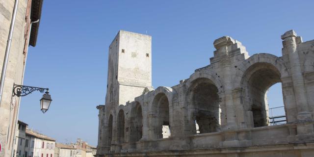 Arenes Arles Provence