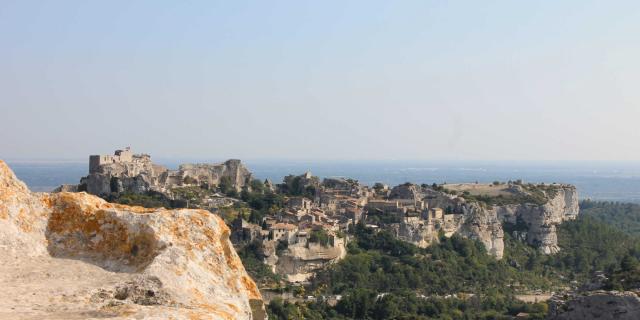 Vue Village Baux De Provence Provence