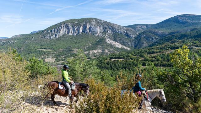 Balade A Cheval Dans Le Verdon Raoul Getraud