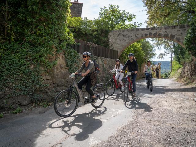 Circuit découverte Terres Truffes Cascades à Velo