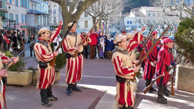 Fête Du Pétardier Castellane