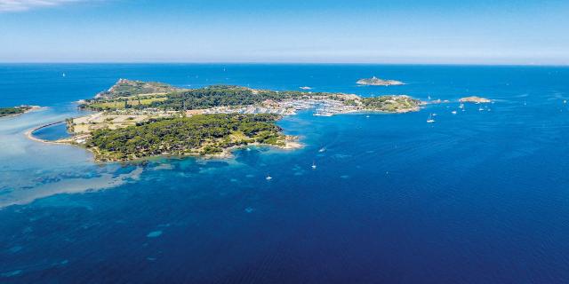 Vue aérienne Ile des Embiez Var Provence